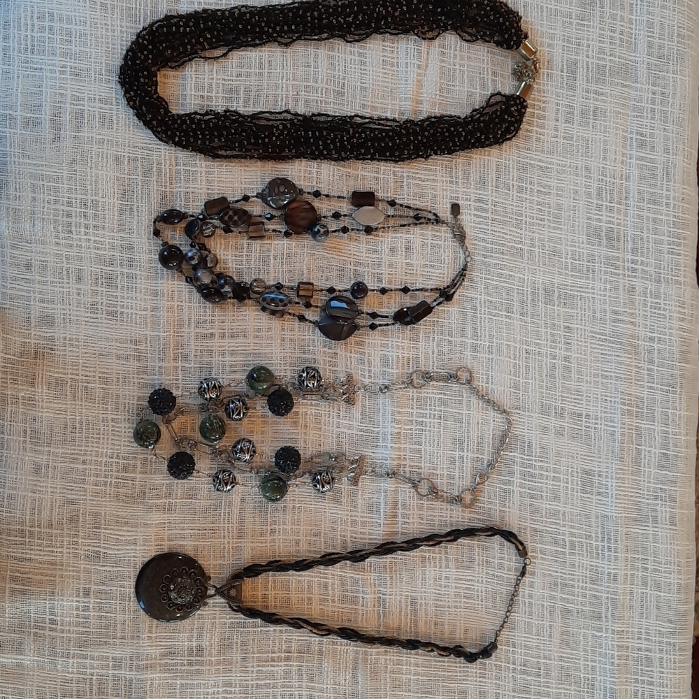 5/$15 Necklace Bundle